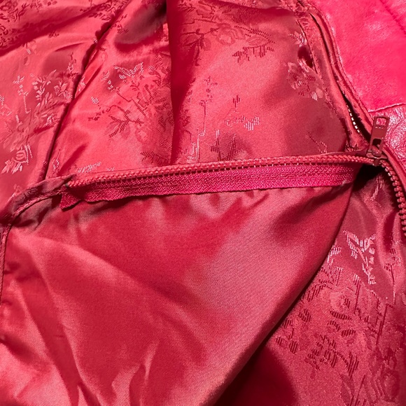 Beautiful Mid Length Red Leather Jacket - Picture 5 of 5